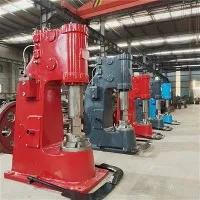 Kakva je razlika između pneumatskog i električnog nosača čekića?