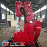 80 kg težak čekić ispod snage